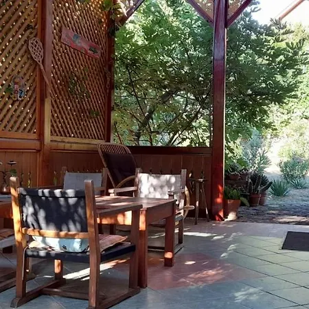 Kis Toeroek Villa Σπίτι διακοπών Balatonalmádi